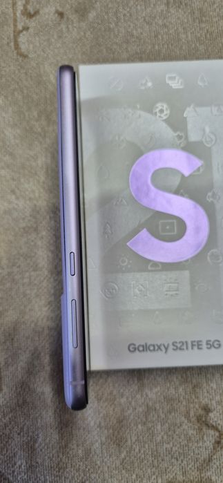 Samsung Galaxy S21 FE 5G 256 GB (Офіційний, як новий)
