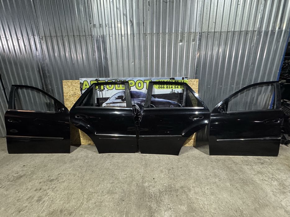 Двері колір сорний 197 Mercedes benz ML w164