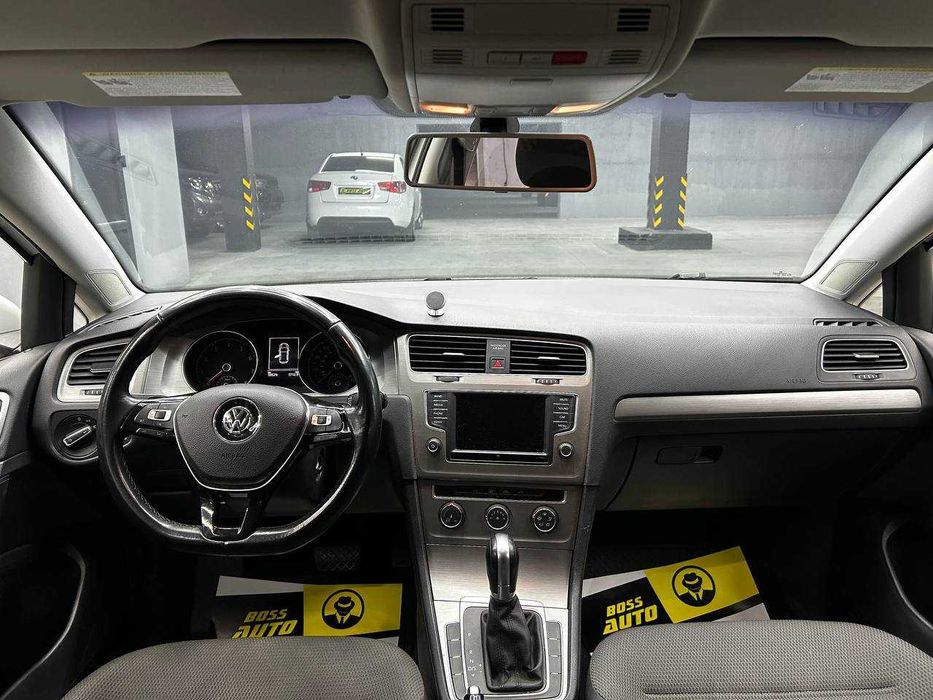 Volkswagen Golf 2016