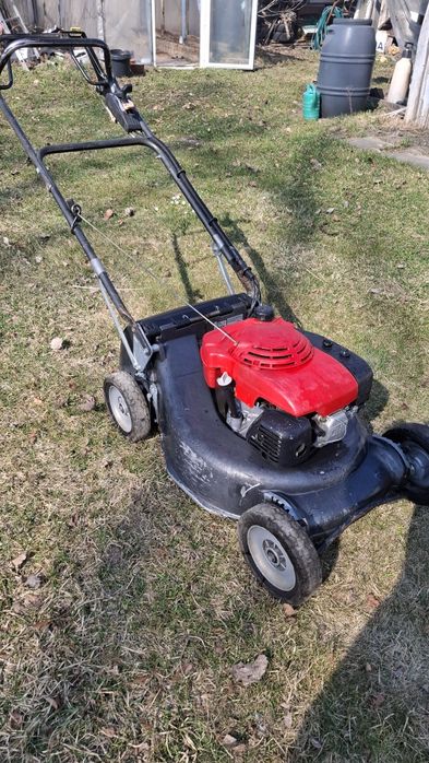 Kosiarka spalinowa Honda HRH 536