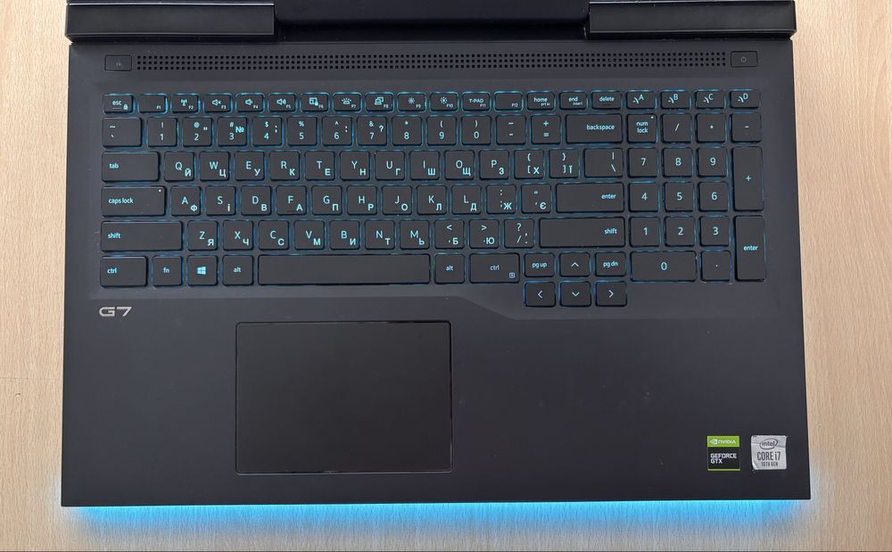 ТОП Dell G7 7700•17.3" 144Гц•Core i7-10750H•16•1Tb GTX1660 6Gb