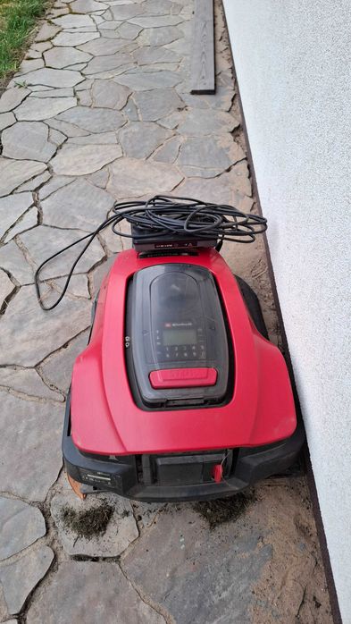 Robot koszący Einhell Freelexo 1200 LCD BT