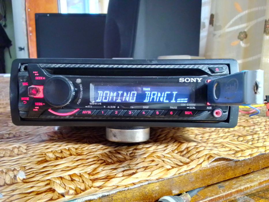 автомагнитола  Sony