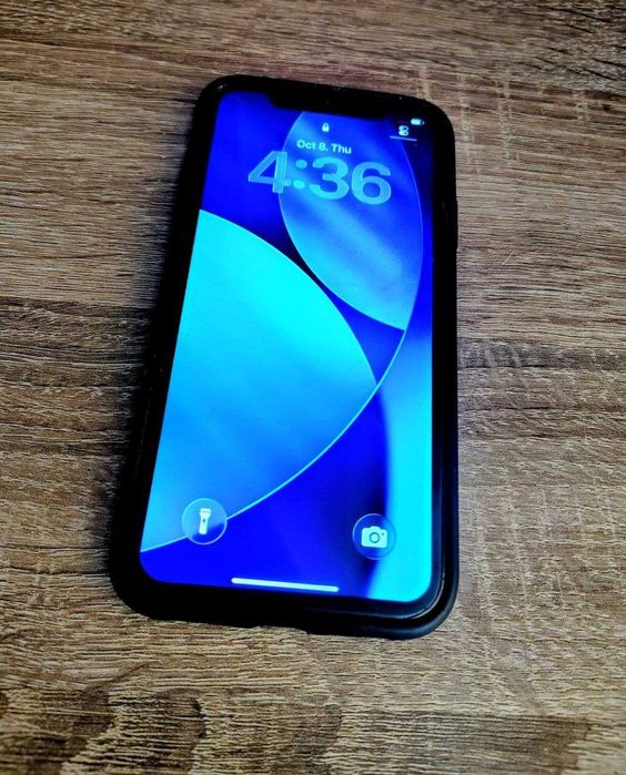 iPhone 11 - 128 gb
