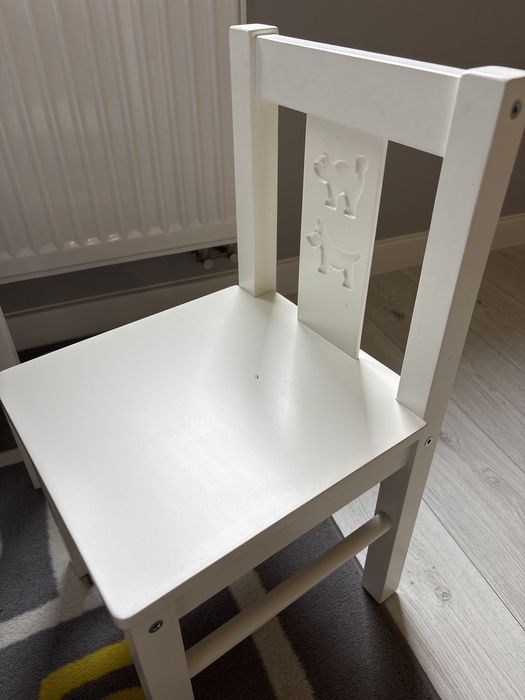 Stolik dla dziecka z krzeselkiem Ikea