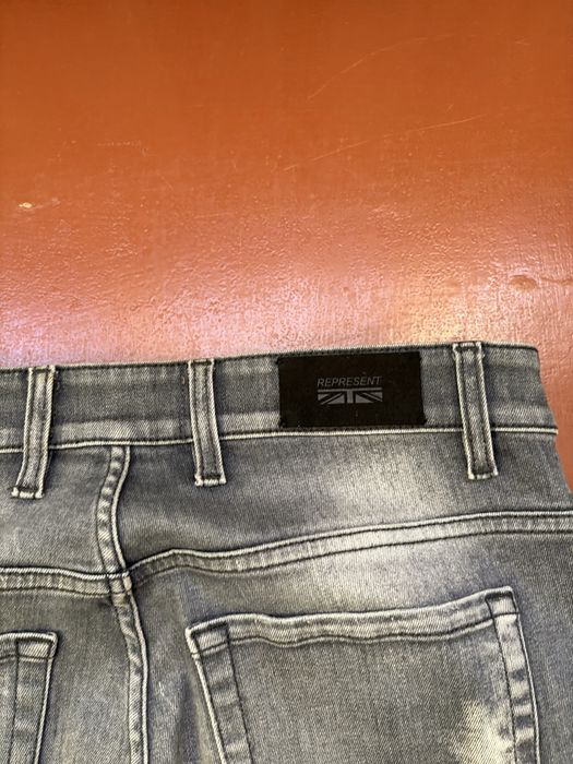 represent джинси slim flared