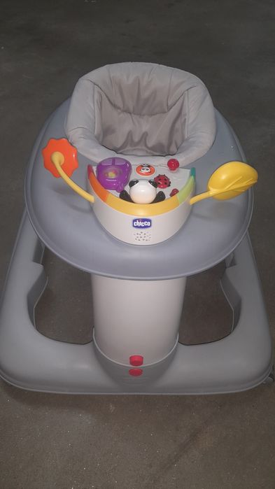 Andarilho/voador Chicco