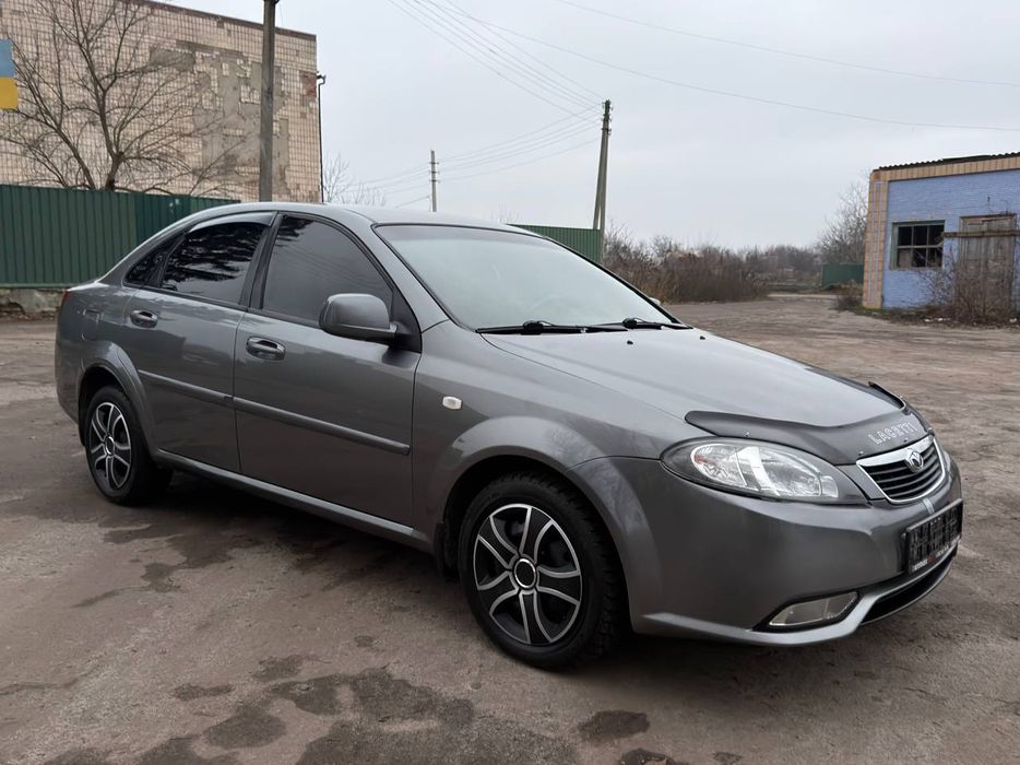 Продам  Daewoo Gentra 2014 год Автомат