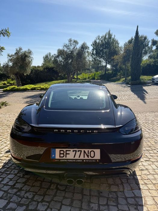 Porsche 718