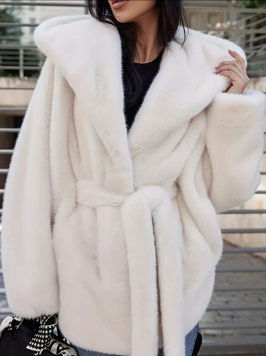 СЕЗОННИЙ РОЗПРОДАЖ!Розкішні теплі  шубки з еко-хутра,як натуральне