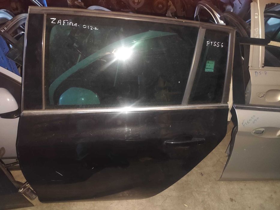 Opel Zafira C - Porta Tras Esquerda - PT556