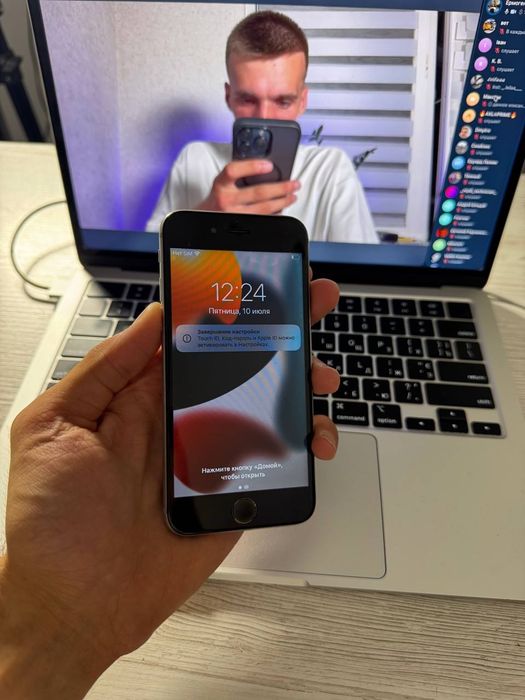 Телефон Apple iPhone 6s 32Gb АКБ 60%