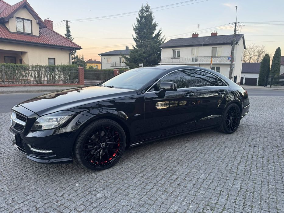 Mercedes CLS    W218