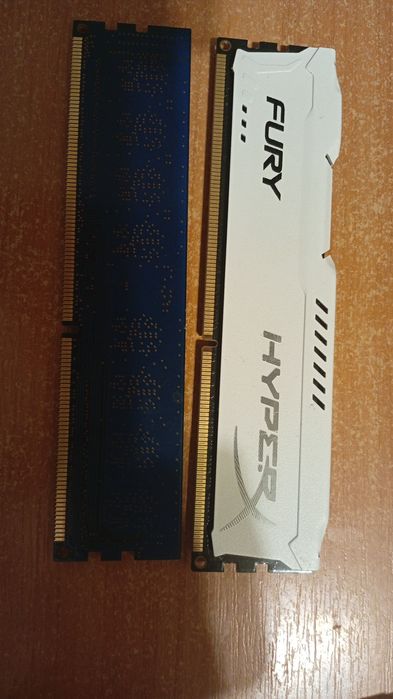 Оперативна пам'ять ddr3 4 gb 2 штуки