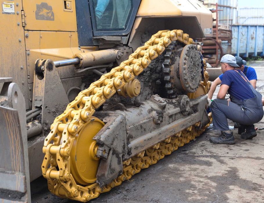 CAT  D5 D6 Wymiana/zamiana podwozia System One na klasyczne