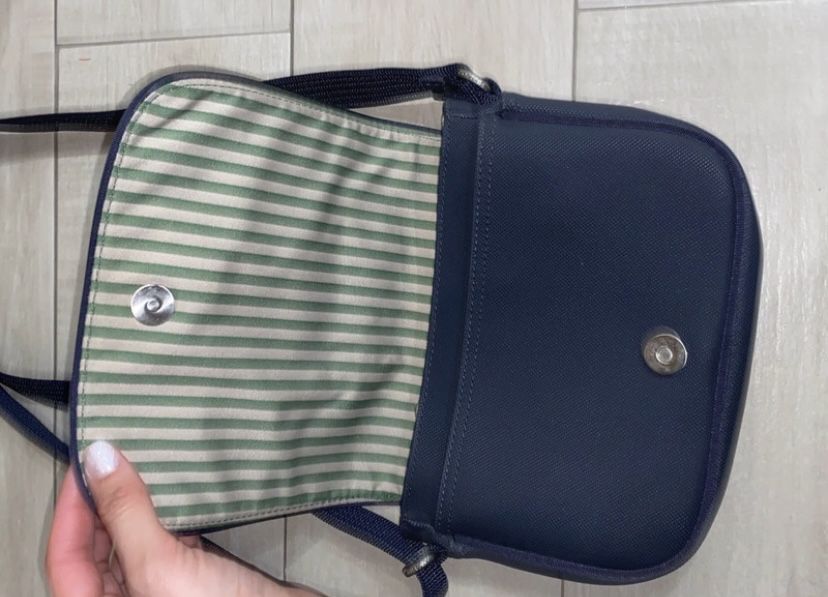 Mala lacoste nova
