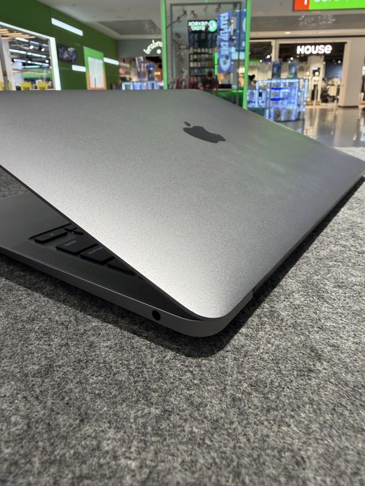 MacBook Air 13” 2020 M1 8/256 gb 100%, Гарантія, Доставка