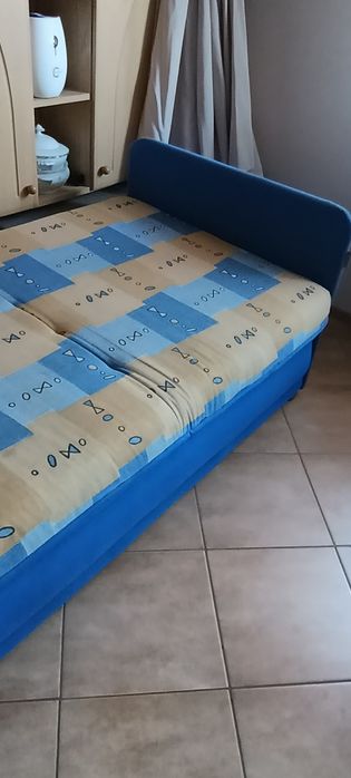 Tapczan jednoosobowy