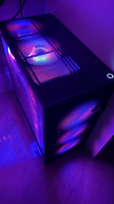 Sprzedam obudowe NZXT + 6 wentylatorow
