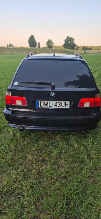 Samochód BMW 2003 seria 5