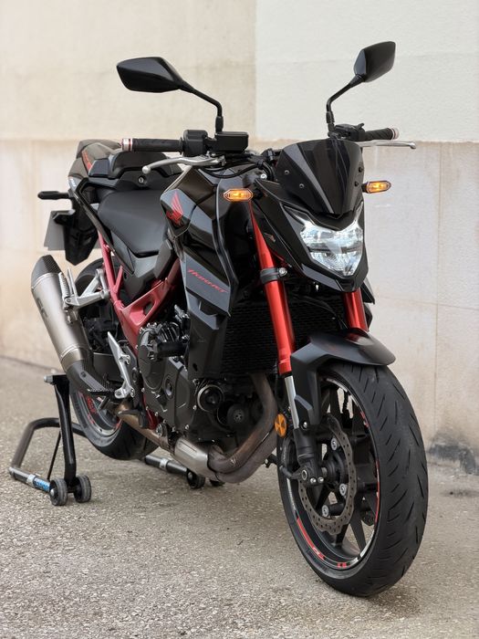 HONDA HORNET 750 - FULL EXTRAS!