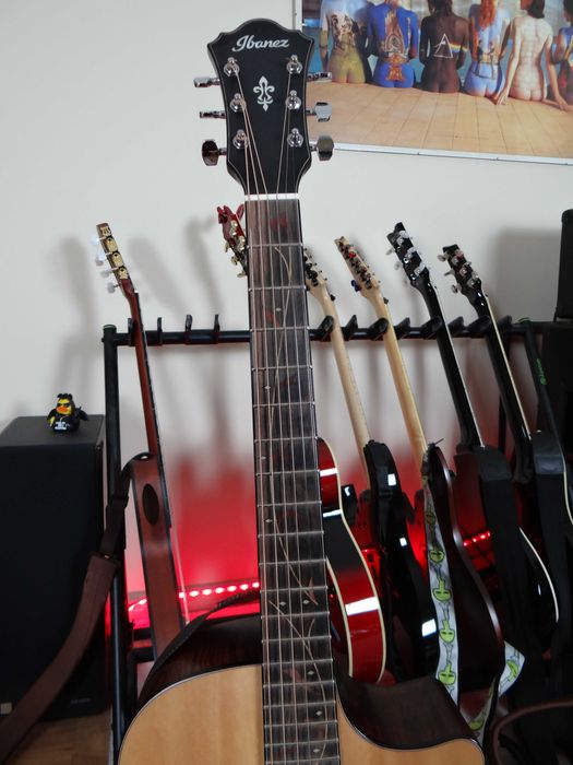Gitara elektroakustyczna Ibanez AE325 + case, pasek