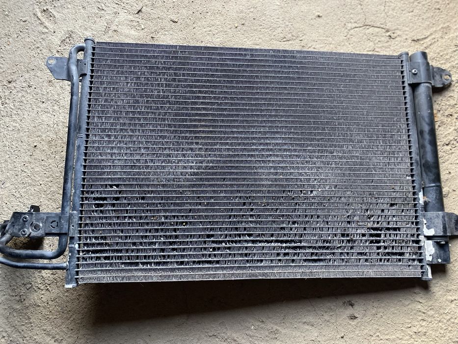 Радіатор кондиціонера ,