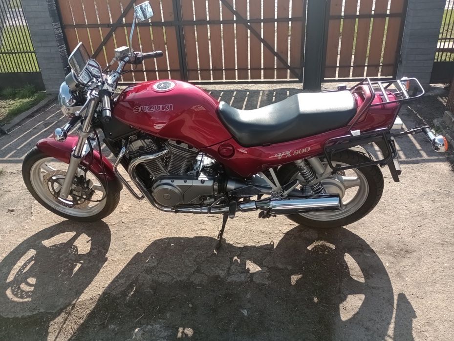 Мотоцикл Suzuki VX800