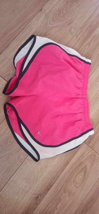 Spodenki joggingowe Nike. Damskie XS