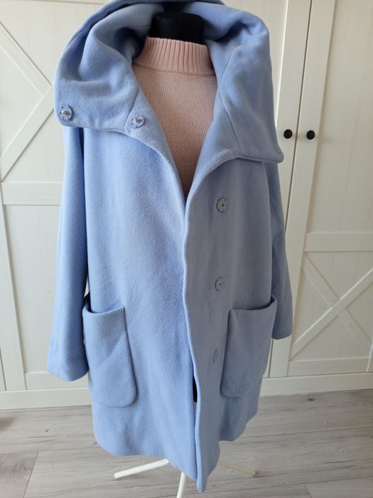 Płaszcz z wełny dziewiczej "Hallhuber" M