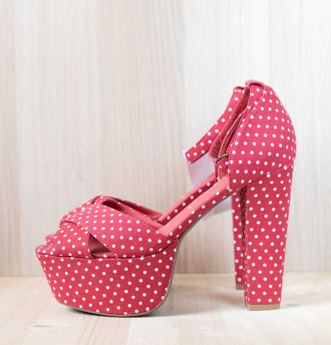 Nowe buty na platformie Jeffrey Campbell czerwone pin-up rozmiar 40