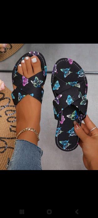 Chinelo tipo sandalia