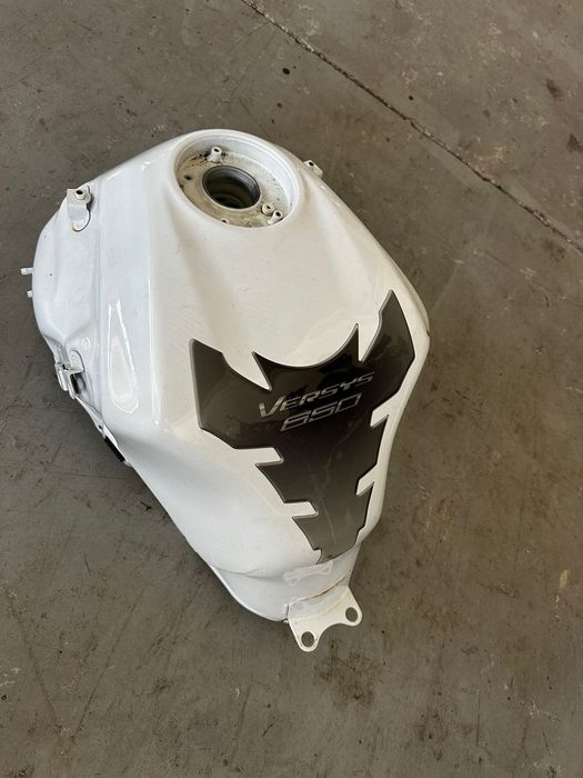 Zbiornik paliwa, bak do Kawasaki Versys 650