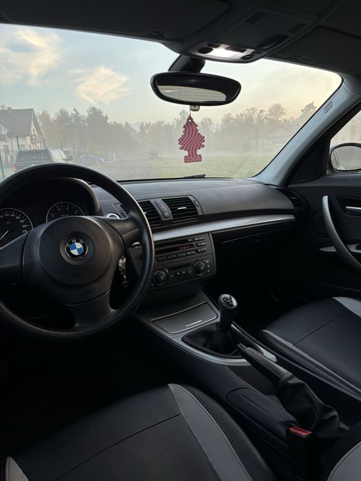 Samchód BMW 116i