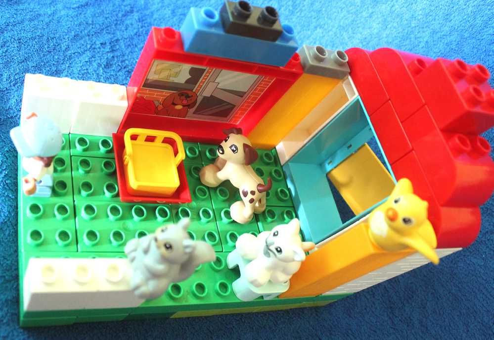 LEGO Duplo -  Weterynarz -  55 elementów