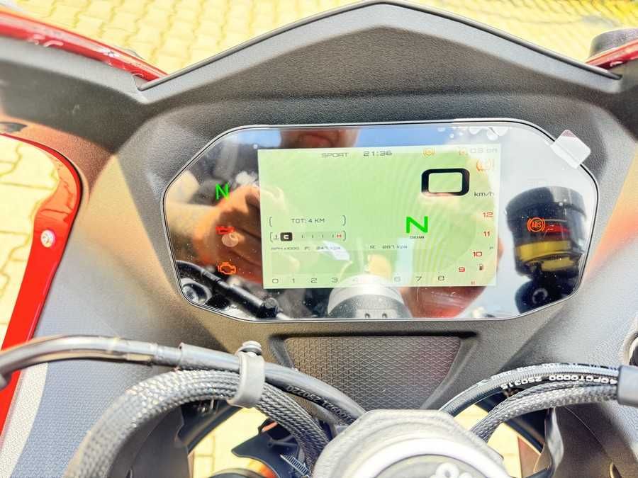 Qjmotor SRK 800 RR wyprzedaż rocznika