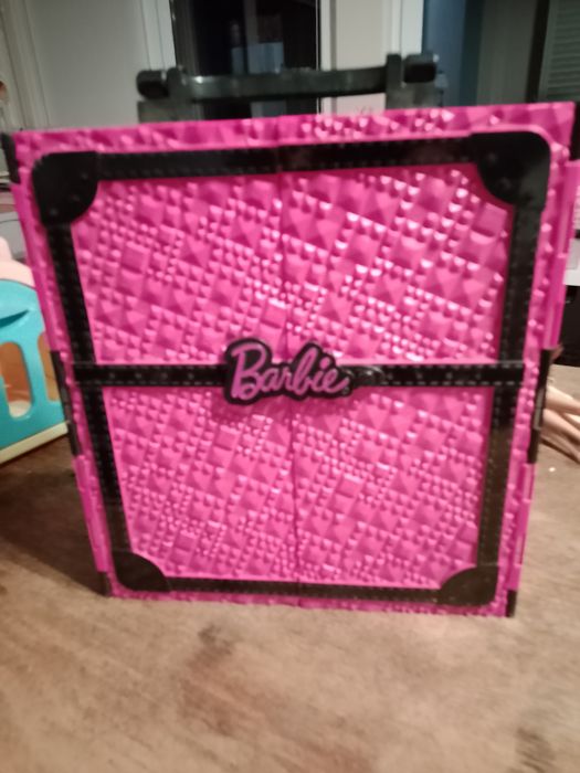 Bonecas guarda fatos da Barbie roupas e acessórios