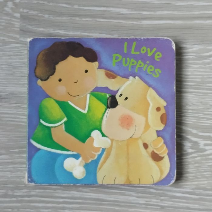 Дитяча книжка на англійській мові i love puppies