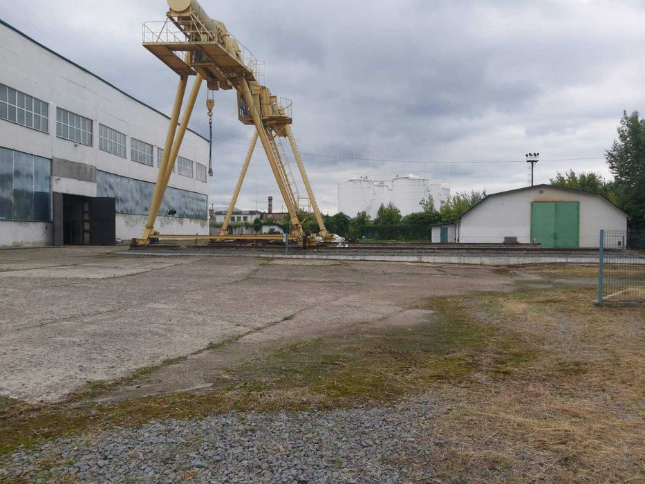 Оренда виробничо-складського комплексу  1659 м² від 55 000 грн. Крани 2, 5 та 12 т, заїзд для фур.