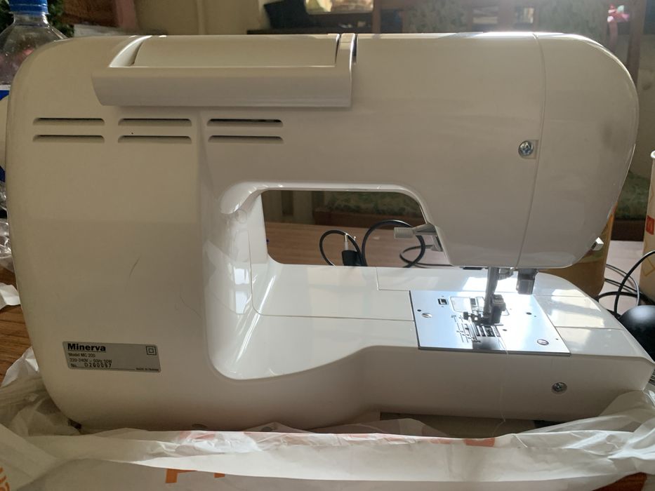Швейна машина MINEVRA MC 200