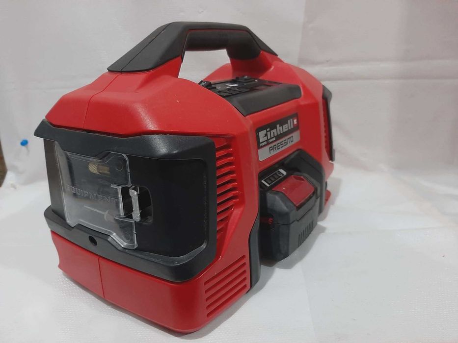 Kompresor bezolejowy Einhell Pressito + Aku 18V / 3.0 Ah