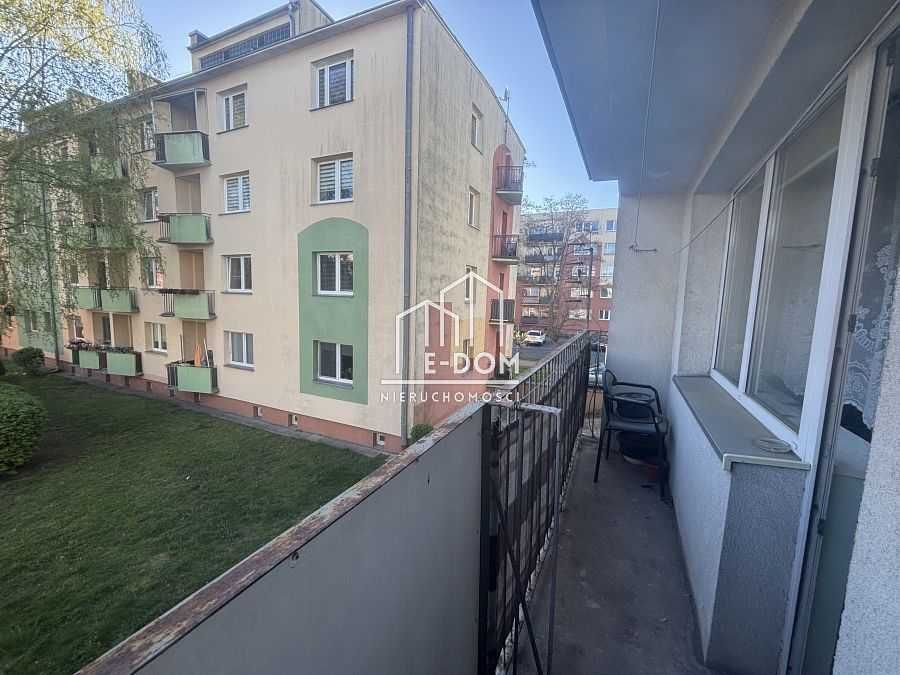 3 pokoje 47 mkw na I piętrze