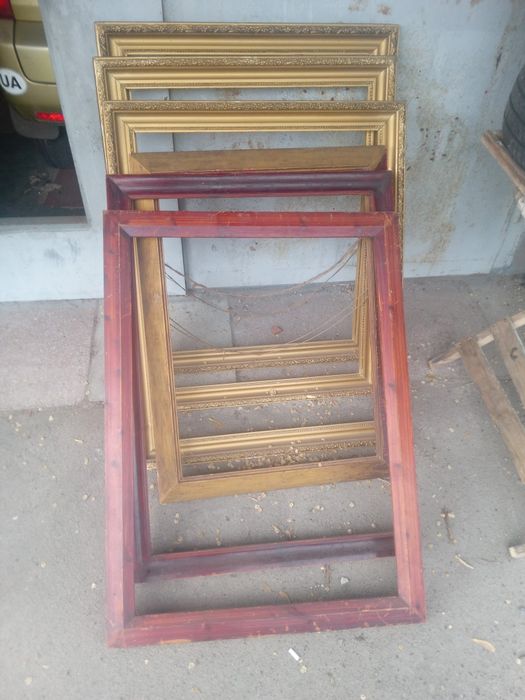 Продам рамы для картин
