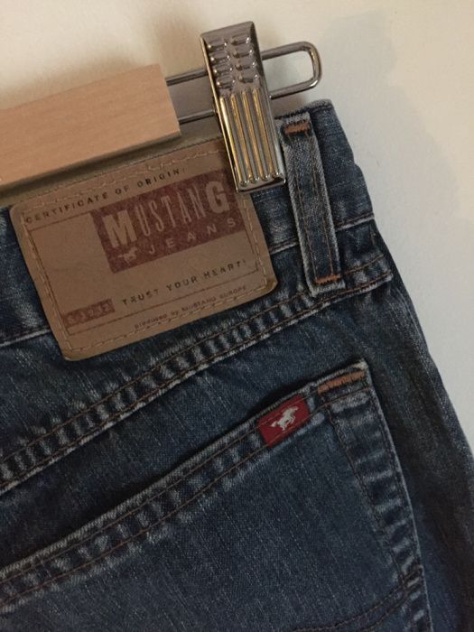 Jeans de Homem Mustang como Novos