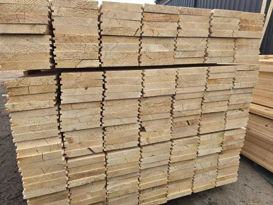 Deska Podłogowa 28x150mm Świerk – Transport Kraków