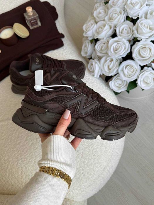 Жіночі кросівки New Balance 9060 Chocolate Brown