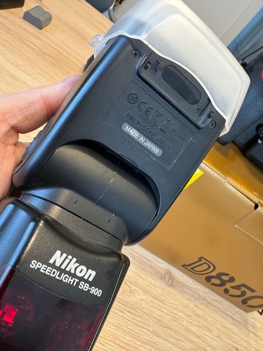 Lampa błyskowa Nikon sb900, stan idealny