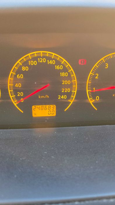 Nissan Primera, 1.8