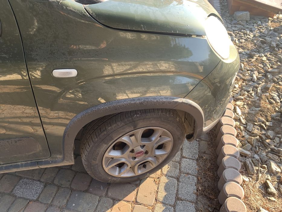 Błotnik przedni prawy Fiat Panda III Cross Nr.Lak. 374/C