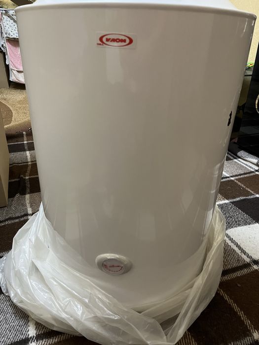 Продам бойлер Nova tec на 80л.